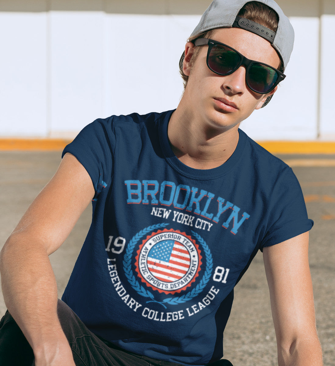 Brooklyn New York USA College League Design - Herren Shirt