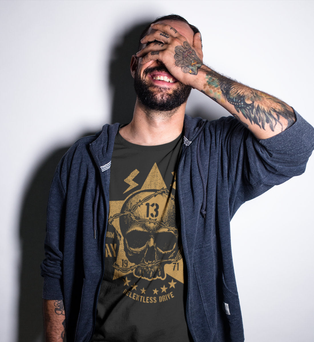 Stay Wild Skull - Relentless Drive - Premium Quality - Herren Shirt