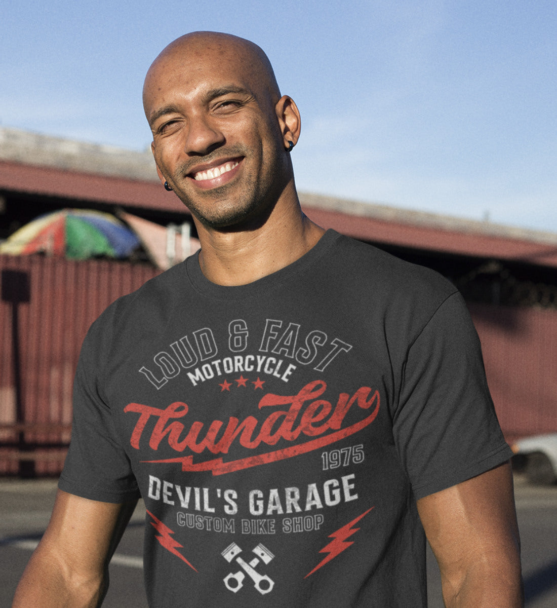 Thunder - Loud & Fast Motorcycle - Custom Devil's Garage - Herren Shirt