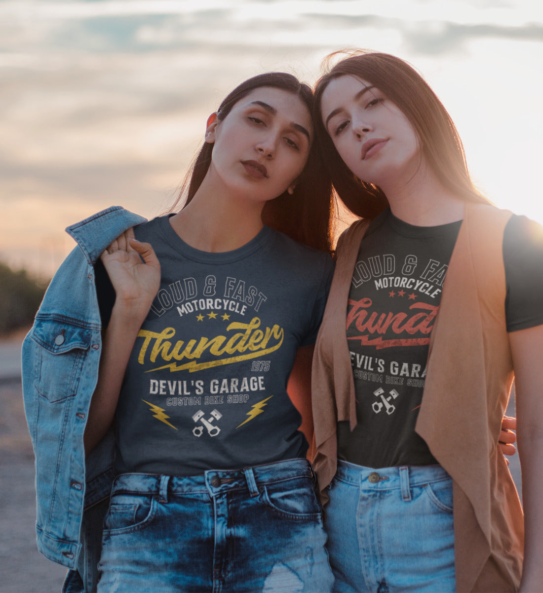 Thunder - Loud & Fast Motorcycle - Custom Devil's Garage - Damenshirt