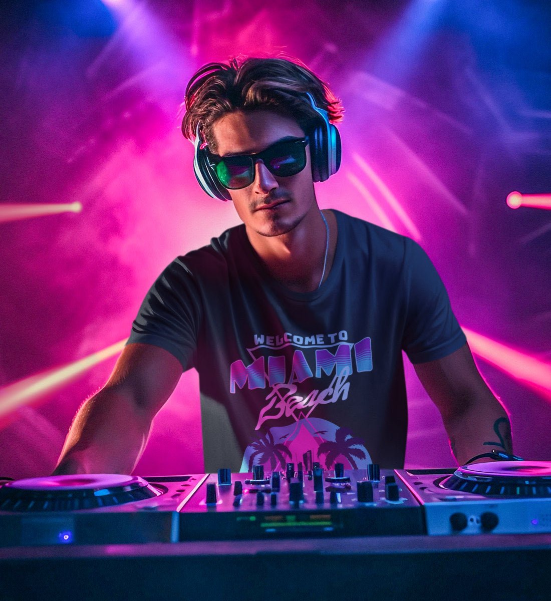 Welcome To Miami Beach - 80s Neon Retro Vaporware - Herren Premium Organic Shirt