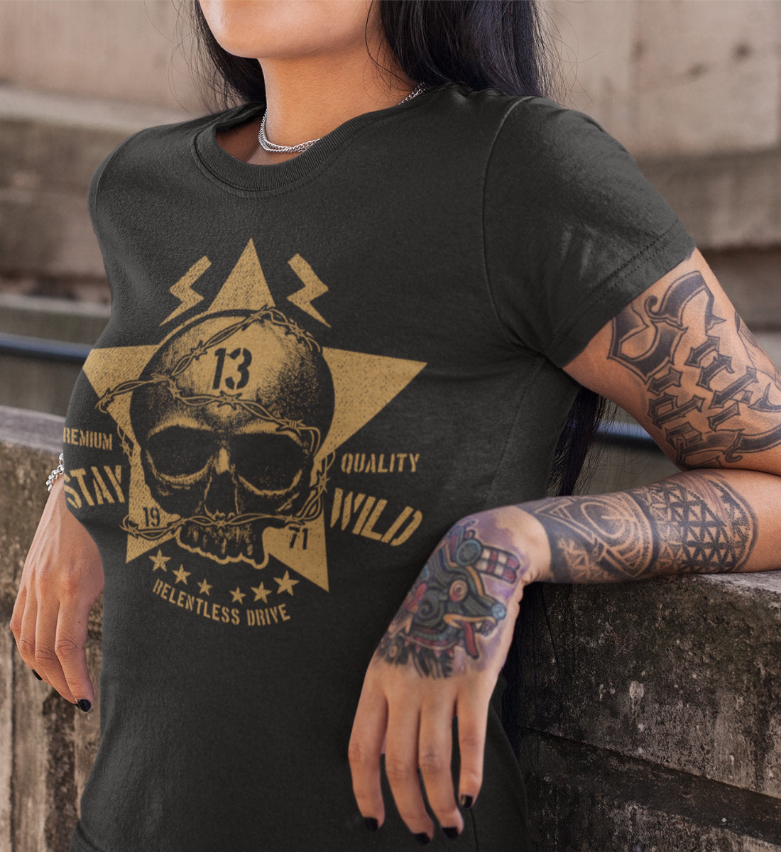 Stay Wild Skull - Relentless Drive - Premium Quality  - Damen Premium Organic Shirt