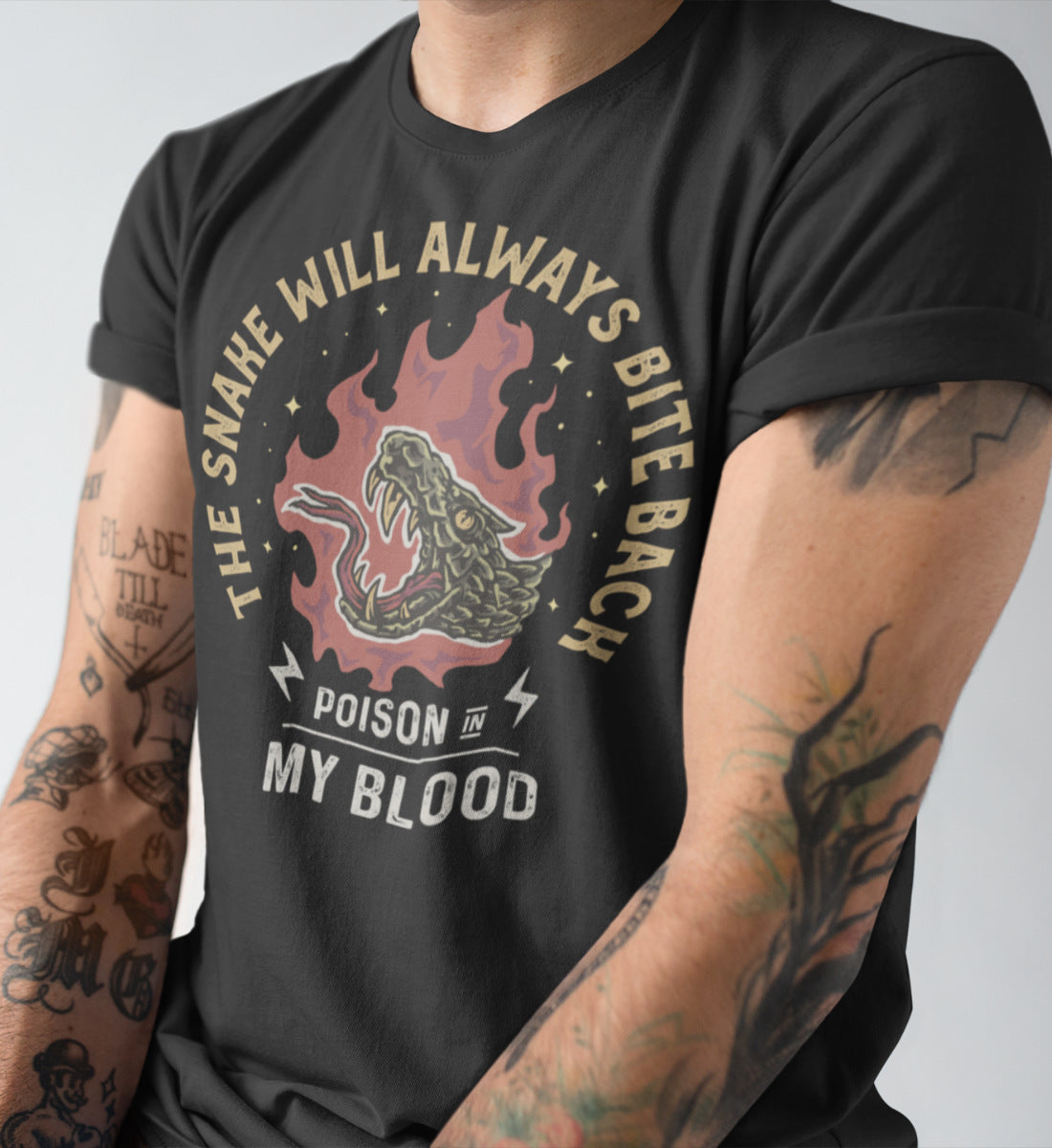 The Snake Will Always Bite Back - Poison In My Blood  - Herren Premium Organic Shirt